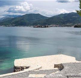 5 bedroom villa with two pools near Tivat, sleeps 10